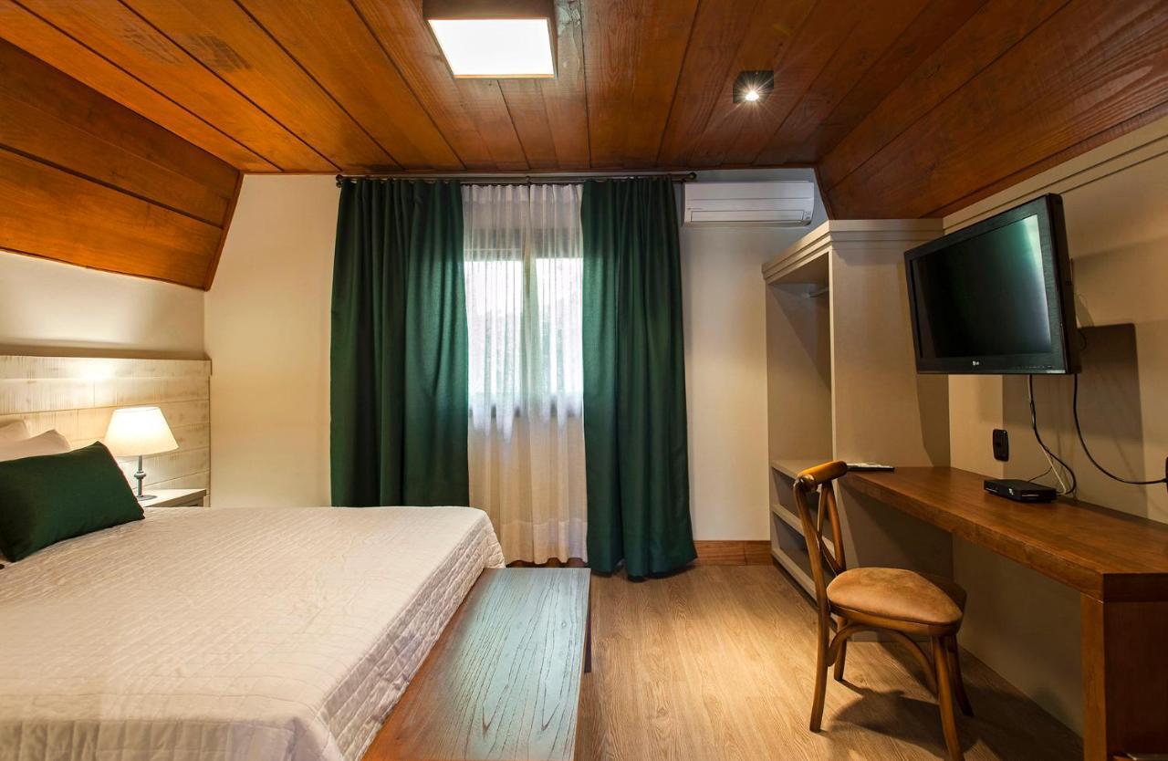 Hotel Fioreze Chales Грамаду Экстерьер фото