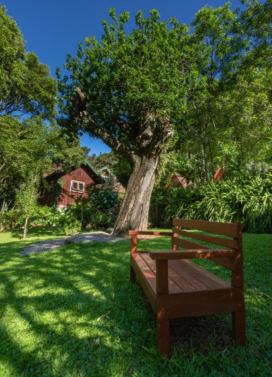 Hotel Fioreze Chales Грамаду Экстерьер фото